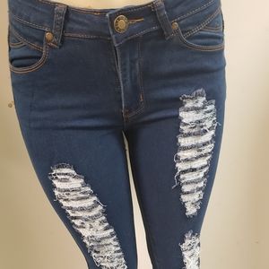 Distress jeans